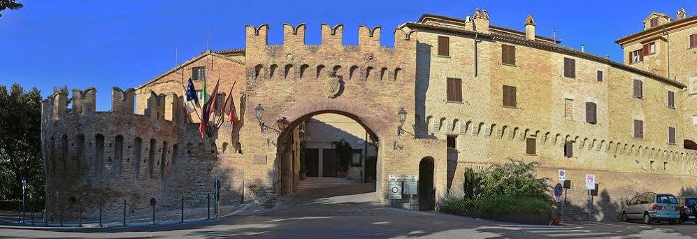 Hotel Palazzo Meraviglia Albergo diffuso Corinaldo Esterno foto